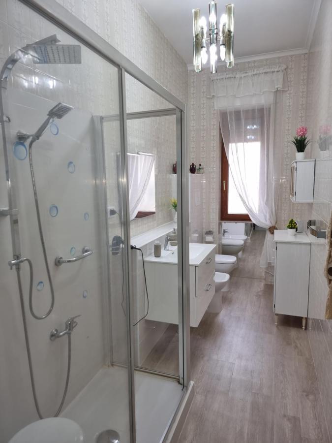 Residenza Margherita - Centralissima 살레르노 외부 사진
